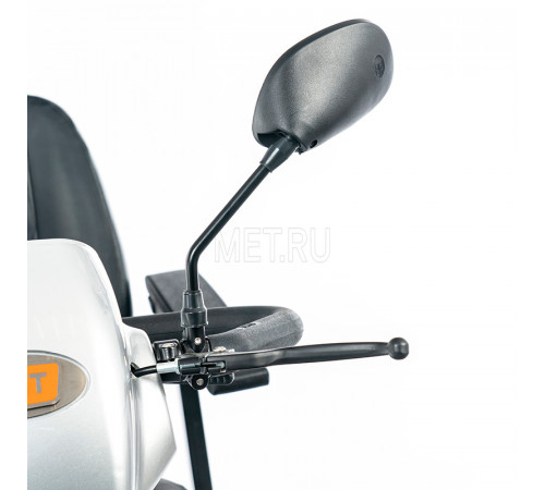 Кресло-коляска скутер MET Explorer